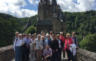 Godalming, Mayen, Städtepatnerschaft Burg Eltz